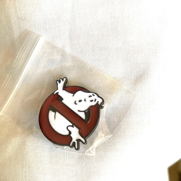 Ghostbusters Enamel Pin - Picture 4 of 4